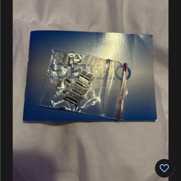 Vintage men’s and woman’s SEIKO Stainless Steele watch in perfect condition - Picture 5 of 5